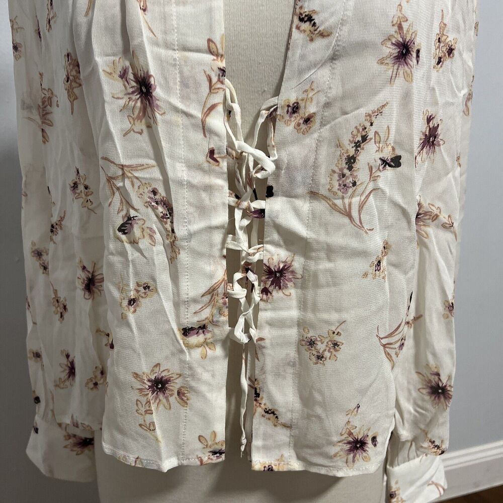 Flynn Skye Lace Up Blouse XS V-Neck Floral Y2K Top Long Sleeves - Picture 4 of 9